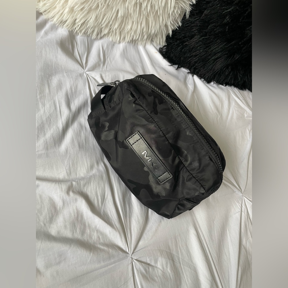 Michael Kors Black Camouflage toiletry bag
